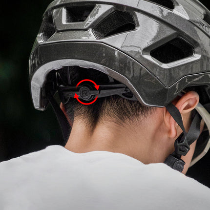 Casca de bicicletă pentru copii cu vizieră ROCKBROS