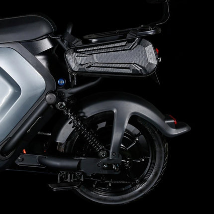 Veokarkassi kolmnurkne veekindel kott WILD MAN XT9