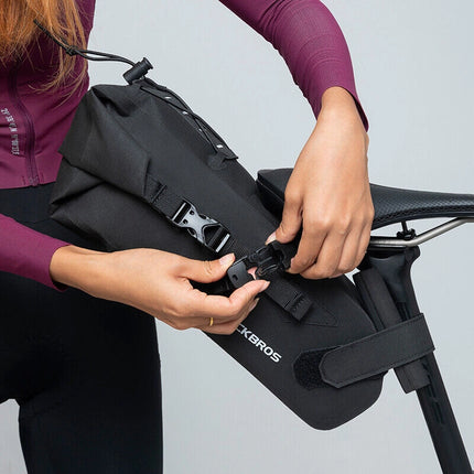 2405Bolsa de bicicleta Rockbros 3L - Negro